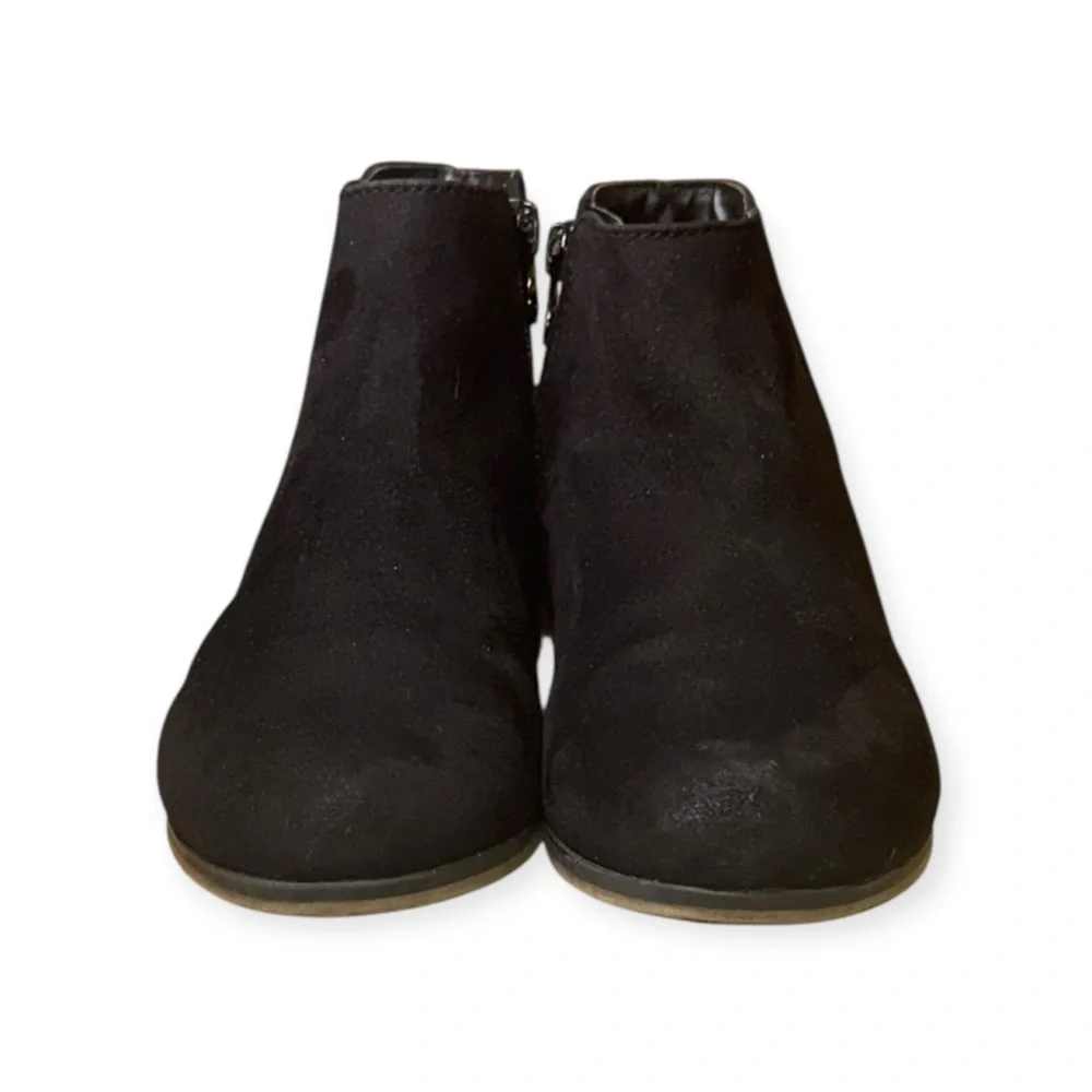 Cat & Jack Black Suede‎ Ankle Boots Size 2